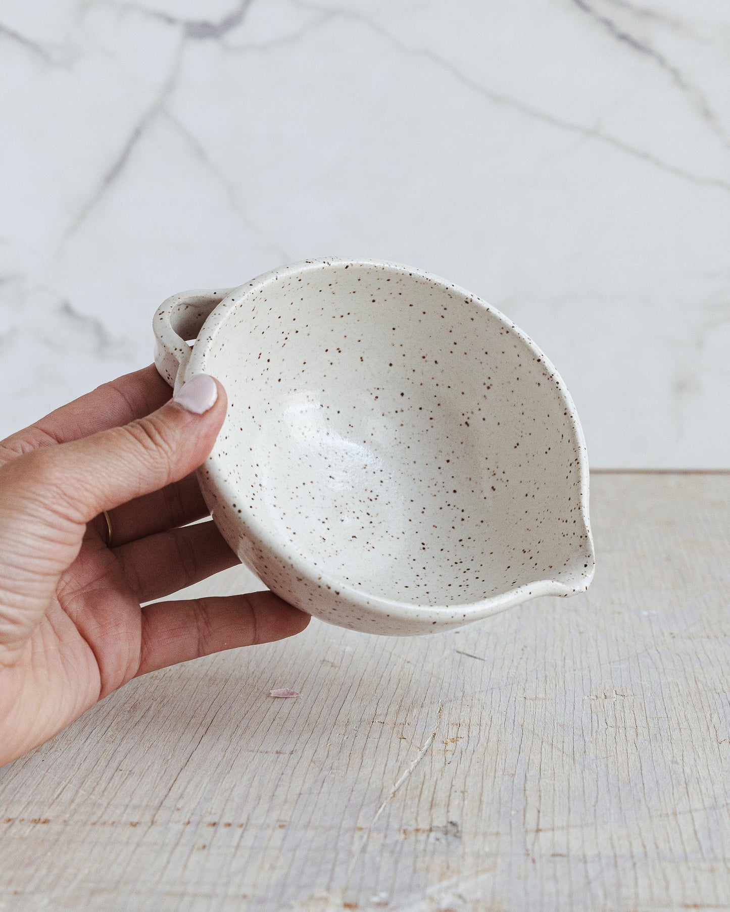 Small Pouring Bowl - White Speckled